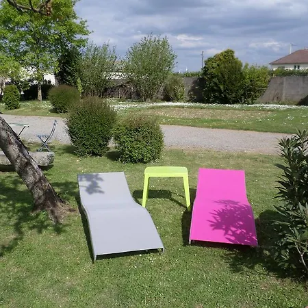 Chambres D'hotes La Frise Bed & Breakfast 3*